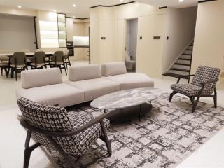 Chuyên cho thuê căn hộ penthouse phú mỹ hưng tphcm 4pn 4wc nhà đang trống ở ngay  0935 382 *** luân