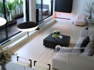 Cho thuê penthouse phú mỹ hưng quận 7  350m2 4pn 4wc nhà mới decor 100%. vào ở ngay 093582677 luân