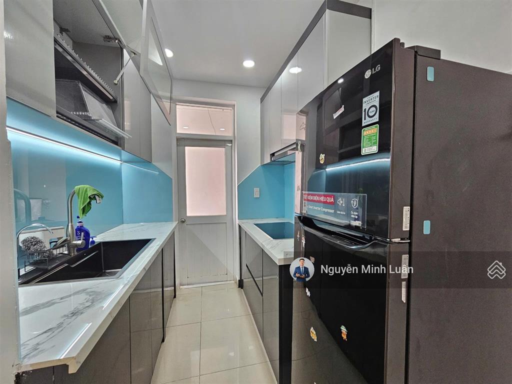 Bán gấp căn hộ sky garden pmh q7  3pn 2wc sổ hồng riêng 5,8 tỷ.  0935 382 *** mr. luân