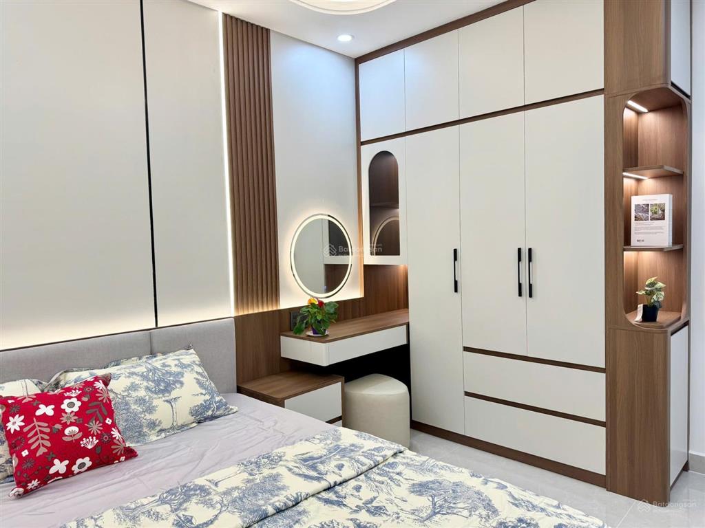 Penthouse sky garden 3 phú mỹ hưng tp. hcm 250m2  4pn 3wc đang cho thuê 100 triệu/tháng