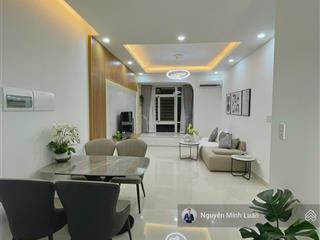 Bán căn hộ chung cư sky garden phú mỹ hưng tp.hcm  3pn 2wc sổ hồng riêng, mới 100%.  0935 382 ***