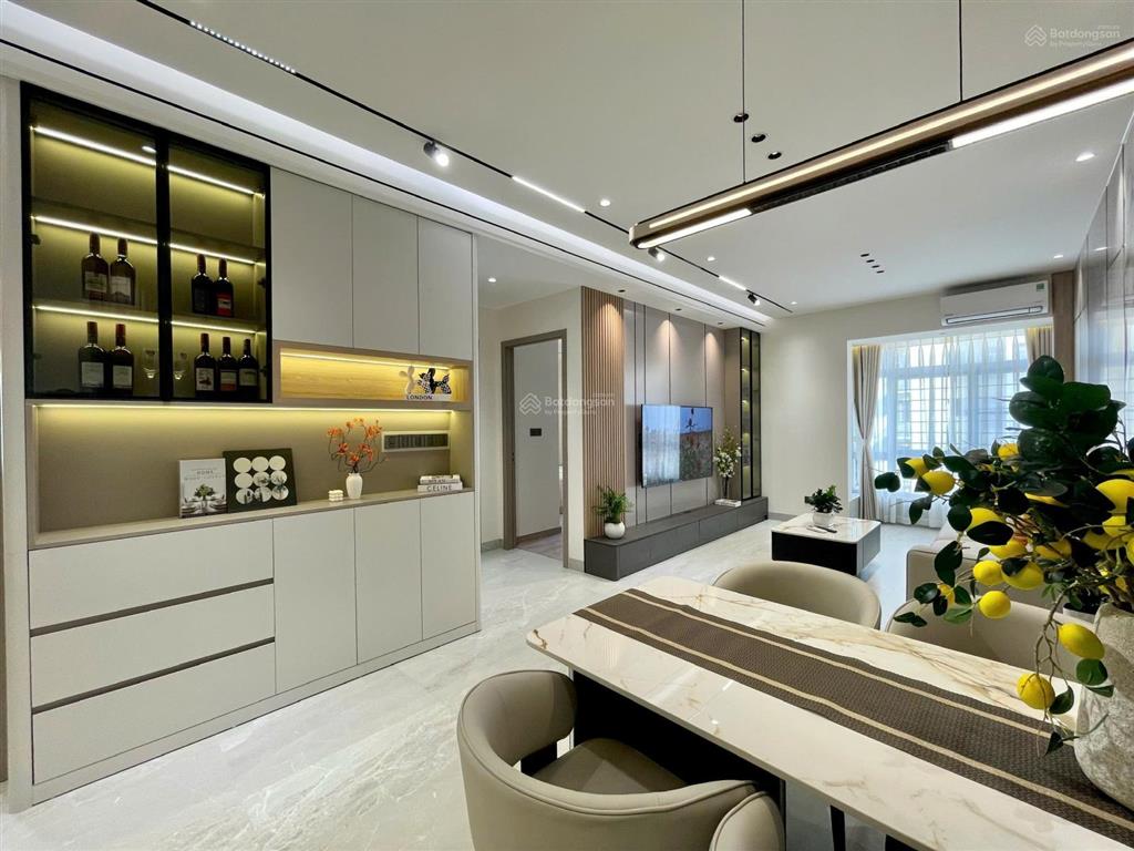 Chuyên cho thuê căn hộ sky garden phú mỹ hưng tp. hcm  3pn 2wc nội thất mới vào ở ngay
