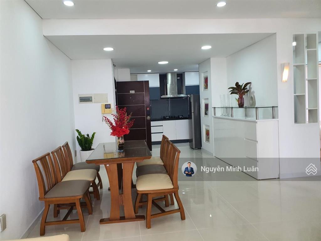 Siêu hot! căn hộ sky garden 3  phú mỹ hưng  tp hcm  vị trí góc  giá chỉ 5.4 tỷ. 0935 382 *** luân