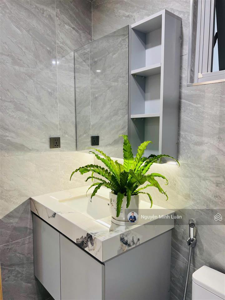 Căn hộ scenic valley  phú mỹ hưng 133m2 3pn 2wc  sổ hồng riêng.  0935 382 *** luân