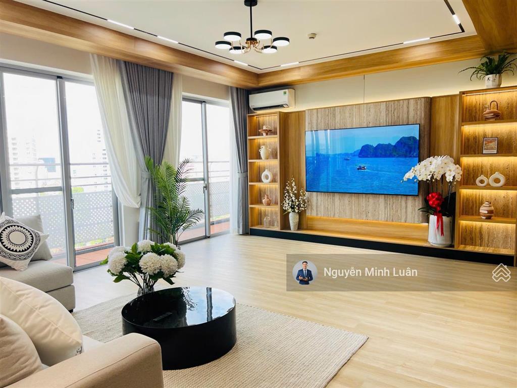 Căn hộ scenic valley  phú mỹ hưng 133m2 3pn 2wc  sổ hồng riêng.  0935 382 *** luân