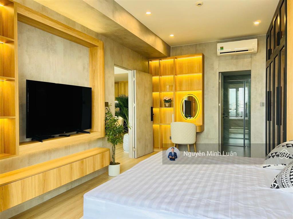 Căn hộ scenic valley  phú mỹ hưng 133m2 3pn 2wc  sổ hồng riêng.  0935 382 *** luân