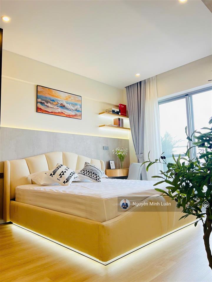 Căn hộ scenic valley  phú mỹ hưng 133m2 3pn 2wc  sổ hồng riêng.  0935 382 *** luân