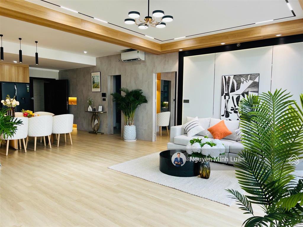 Căn hộ scenic valley  phú mỹ hưng 133m2 3pn 2wc  sổ hồng riêng.  0935 382 *** luân