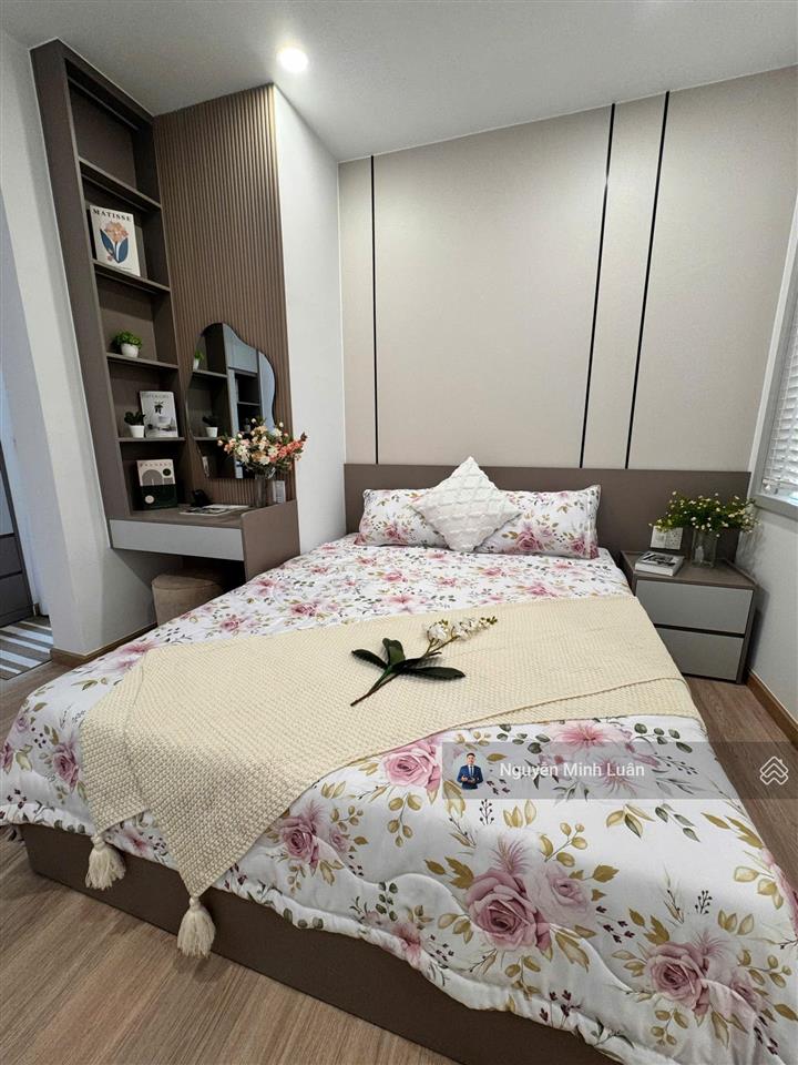  ngay chính chủ! cần tiền bán gấp căn hộ sky garden pmh 2pn giá chỉ 5 tỷ đồng. 0935 382 ***