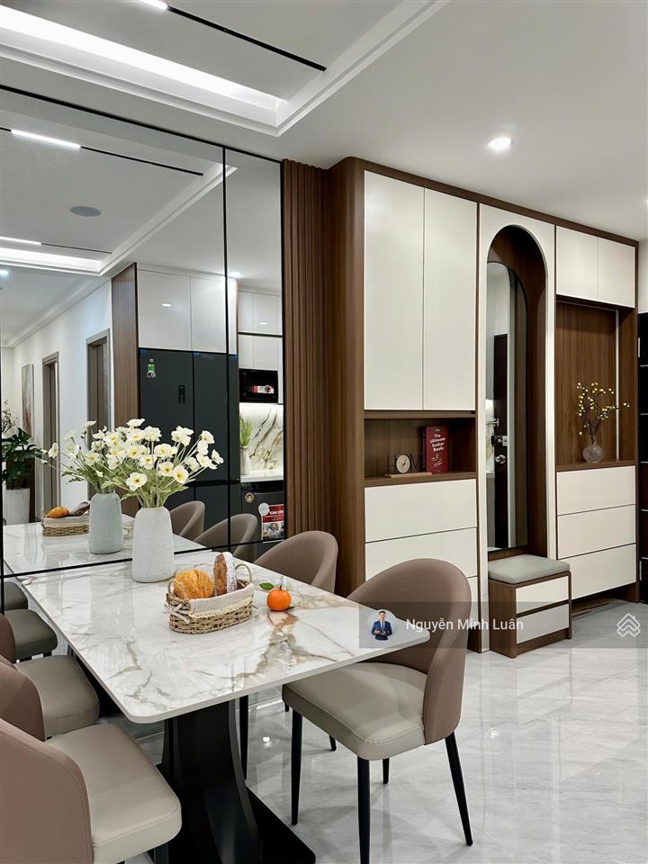 Bán nhanh căn hộ sky garden 3, phú mỹ hưng, tphcm 3pn 2wc nhà mới 100%. vào ở ngay.