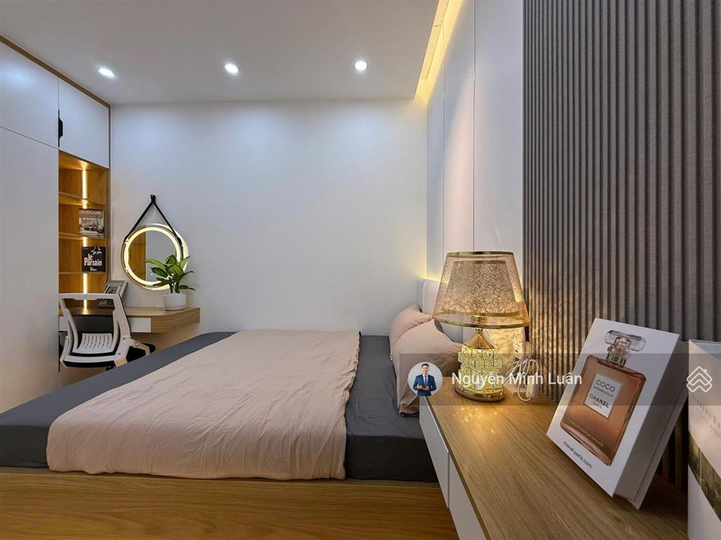 Giá tốt thị trường! chung cư sky garden 1 phú mỹ hưng tphcm  88m2 3pn shr giá bán chỉ 5.5 tỷ