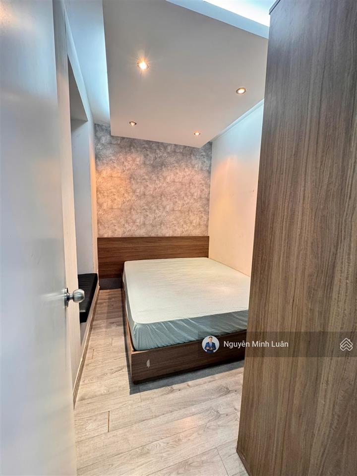 Cho thuê căn hộ chung cư sky garden 3  phú mỹ hưng  tphcm. 2pn giá chỉ 11 triệu.  0935 382 ***
