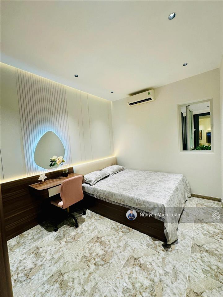 Cho thuê căn hộ sân vườn sky garden phú mỹ hưng tp.hcm 3pn full nội thất vào ở ngay.  0935 382 ***