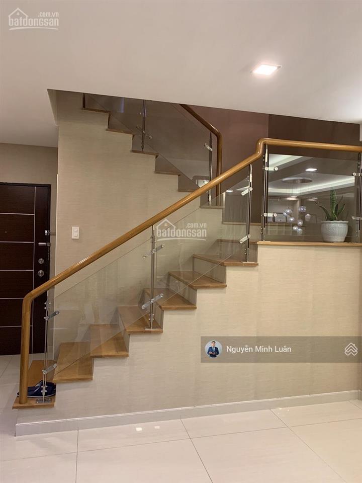 Cho thuê penthouse sky garden phú mỹ hưng tphcm 4pn 4wc đầy đủ nội thất. vào ở ngay