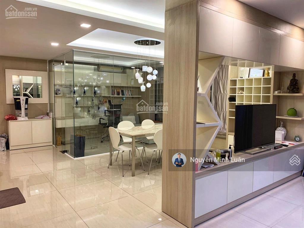 Cho thuê penthouse sky garden phú mỹ hưng tphcm 4pn 4wc đầy đủ nội thất. vào ở ngay
