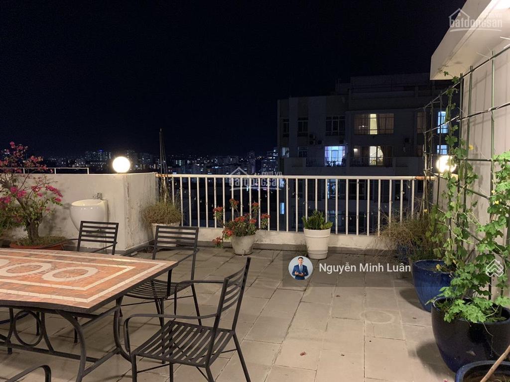 Cho thuê penthouse sky garden phú mỹ hưng tphcm 4pn 4wc đầy đủ nội thất. vào ở ngay