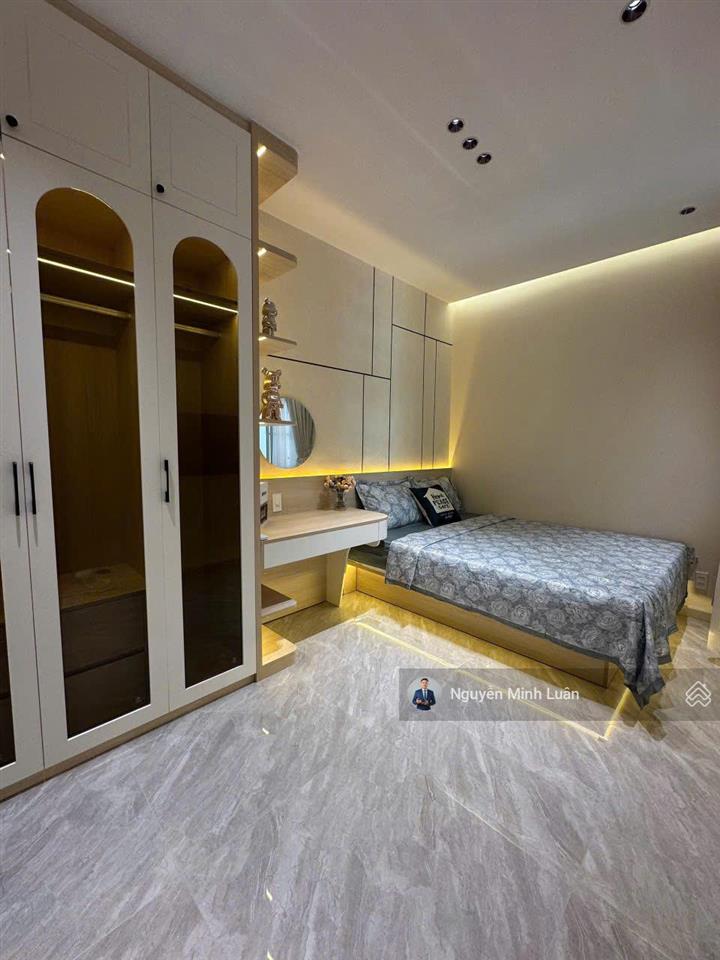 Cho thuê căn hộ sky garden  phú mỹ hưng  2pn 3pn đầy đủ nội thất vào ở ngay 0935 382 *** luân