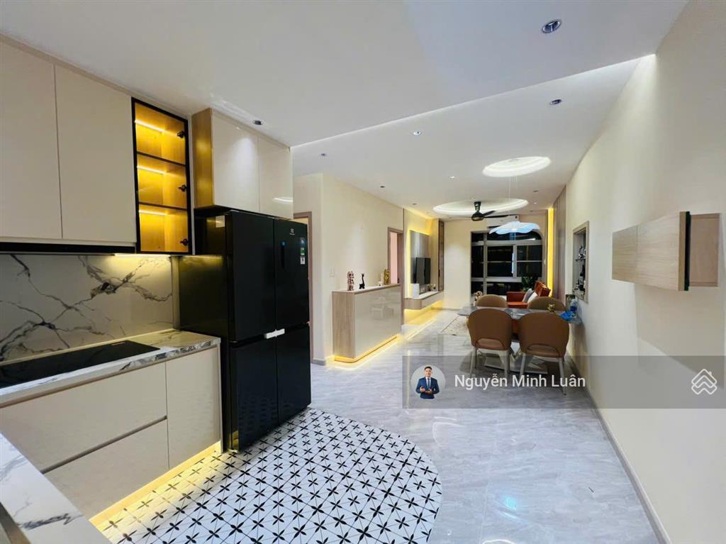Cho thuê căn hộ sky garden  phú mỹ hưng  2pn 3pn đầy đủ nội thất vào ở ngay 0935 382 *** luân