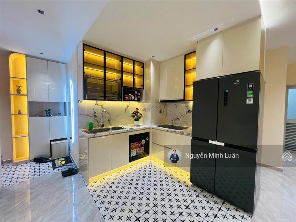 Cho thuê căn hộ sky garden  phú mỹ hưng  2pn 3pn đầy đủ nội thất vào ở ngay 0935 382 *** luân