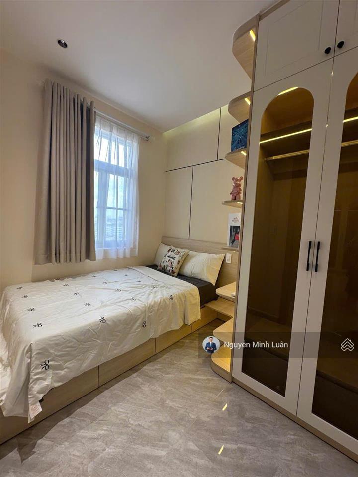 Cho thuê căn hộ sky garden  phú mỹ hưng  2pn 3pn đầy đủ nội thất vào ở ngay 0935 382 *** luân