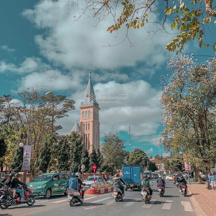 Hạ 5 tỷ bán đất trung tâm đà lạt, ngay nhà thờ con gà, trần phú 335m2 giá 22 tỷ
