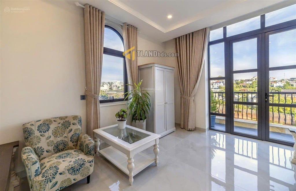 Bán villa sân vườn view đẹp đường ô tô lớn trịnh hoài đức 304.1m2 nhà mới 4 tầng 20tỷ thương lượng