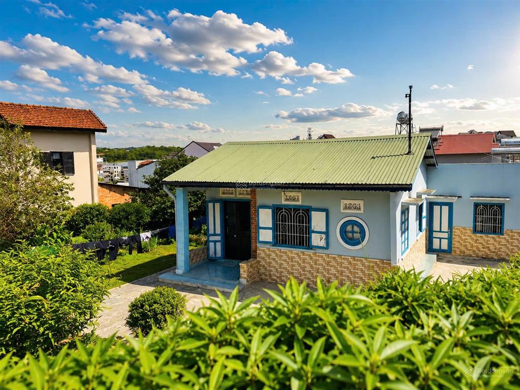 Bán đất tặng căn nhà ngay trung tâm đà lạt, đường trạng trình 665m² ngang 21m giá 28 tỷ