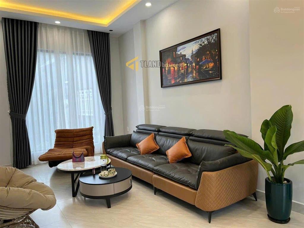 Hạ giá bán gấp căn hộ dịch vụ ngay hồ xuân hương,nguyễn trãi đà lạt 89m2 5 tầng 5 phòng ngủ 11,5 tỷ