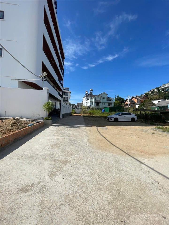 Cần vốn bán gấp lô đất an bình đà lạt 221m2, góc 2 mặt tiền đường ô tô bằng phẳng 10 tỷ