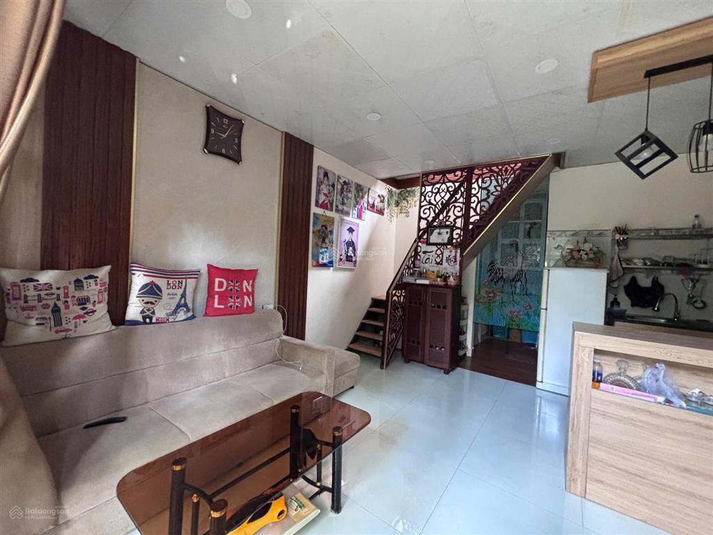 Hạ giá bán gấp khách sạn trung tâm, mặt tiền nguyễn trãi cách hồ xuân hương chỉ 700m, 140m2 12,5 tỷ