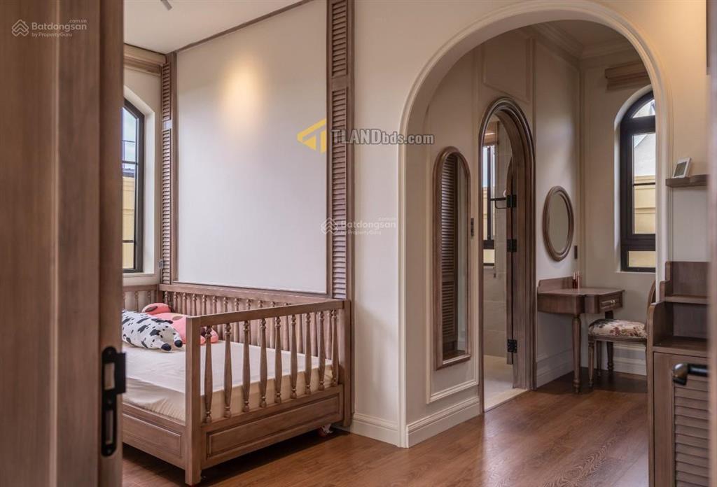 Chủ cần thu hồi vốn bán nhanh căn villa cao cấp nghỉ dưỡng đà lạt cách trung tâm 5km, 300m2 15 tỷ