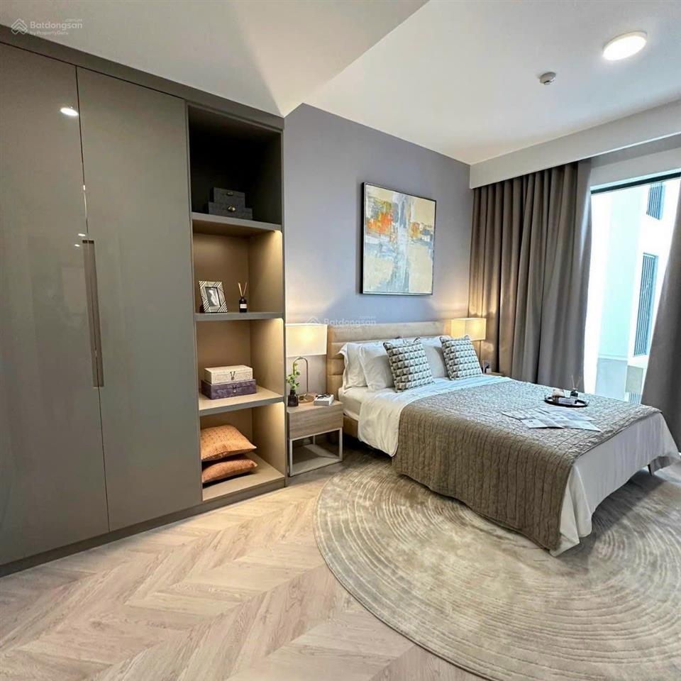 Căn 2pn full nội thất view hồ bơi giá 4,5 tỷ (mua cđt, rẻ hơn hàng chuyển nhượng)
