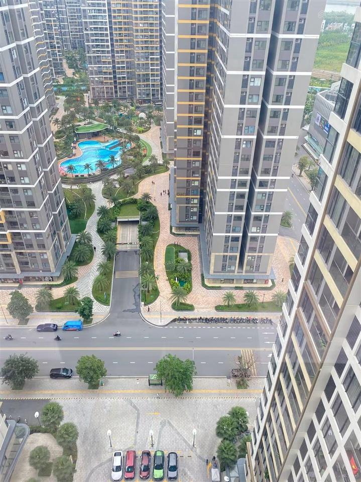 Chính chủ cần cho thuê căn 2pn+ gh3, view nội khu mát mẻ, giá chỉ 7tr/ tháng, ngay vincom,công viên