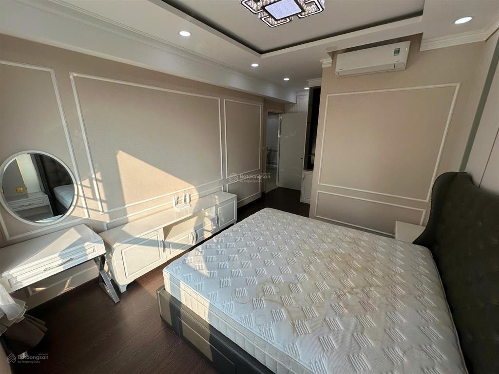 Phòng kinh doanh vista verde cho thuê căn 2pn tháp lotus cao cấp, diện tích 92m2, nhà mới  đẹp