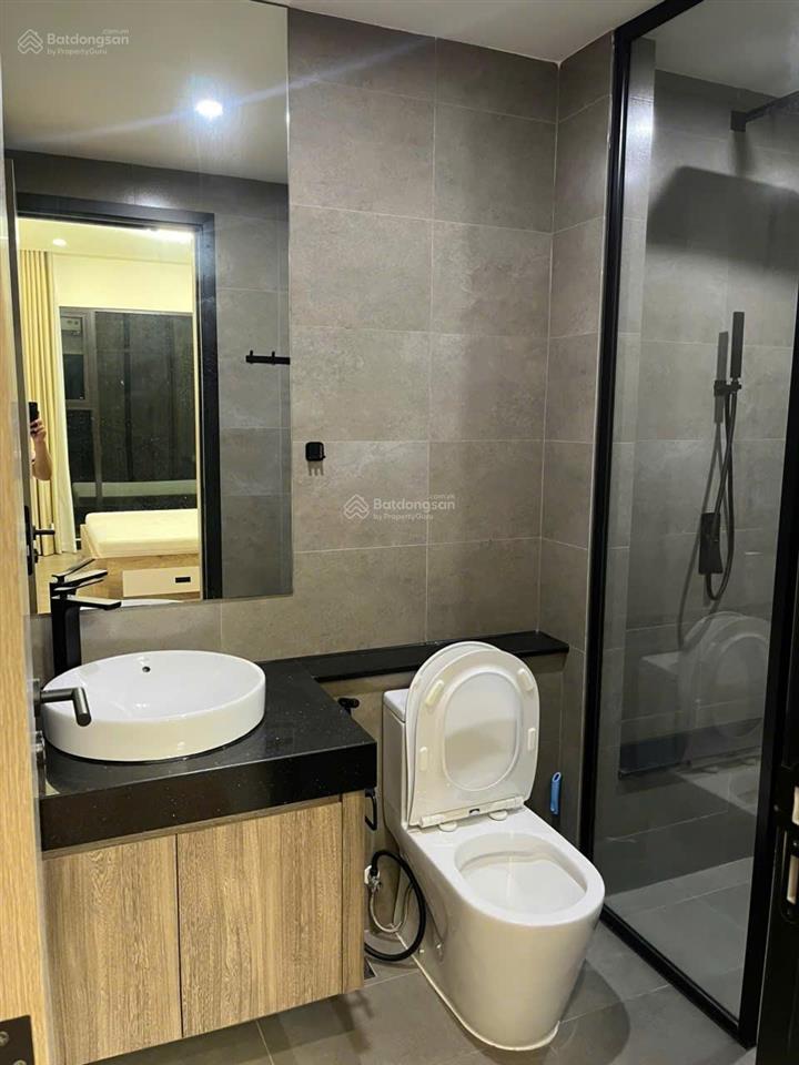 Phòng kinh doanh de la sol cho thuê 2pn full nội thất mới cao cấp, dt 84m2. giá 25 triệu/ tháng