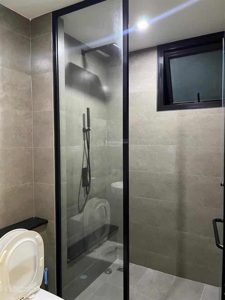 Phòng kinh doanh de la sol cho thuê 2pn full nội thất mới cao cấp, dt 84m2. giá 25 triệu/ tháng