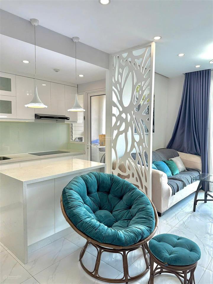 Bán nhanh căn 1pn vista verde 56m²  full nội thất đẹp giá 6,5 tỷ bao hết chi phí  sổ hồng sẵn.