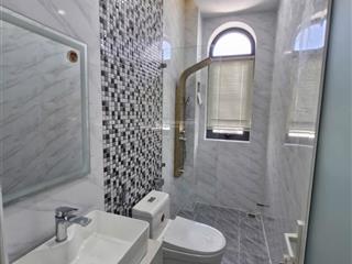 Căn 2pn de la sol 84,84m², nội thất cơ bản  giá 9,9 tỷ (bao toàn bộ chi phí)
