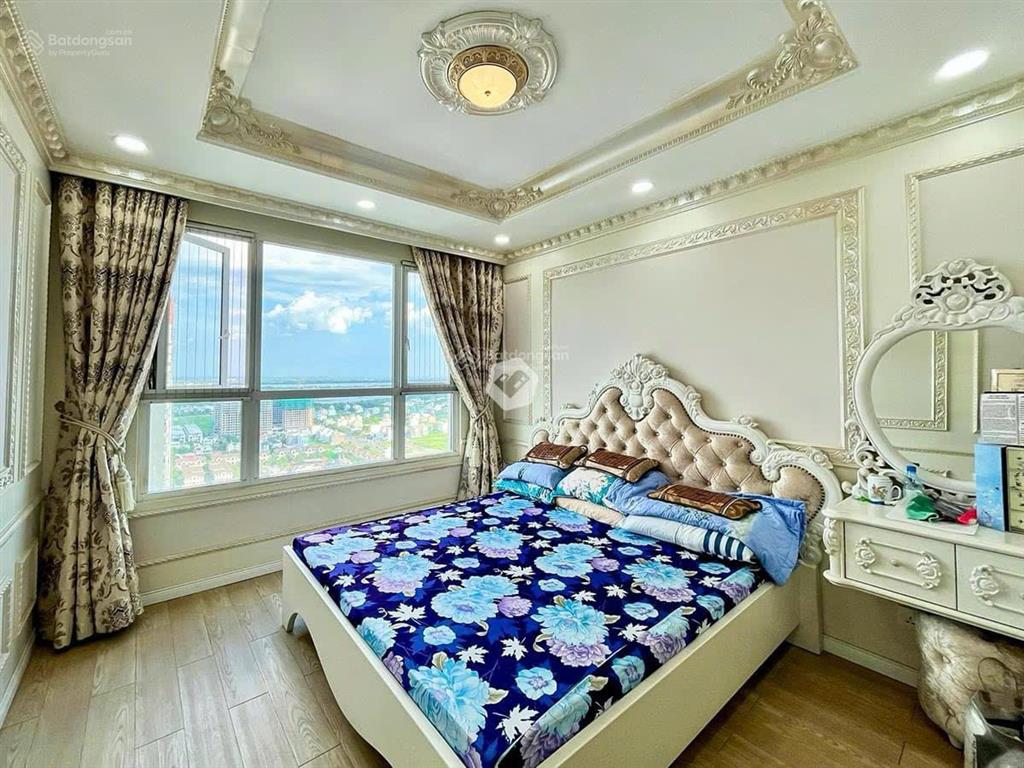 Bán căn hộ 2pn vista verde 89,1m² full nội thất đẹp  sổ hồng sẵn  giá 8,25 tỷ bao hết