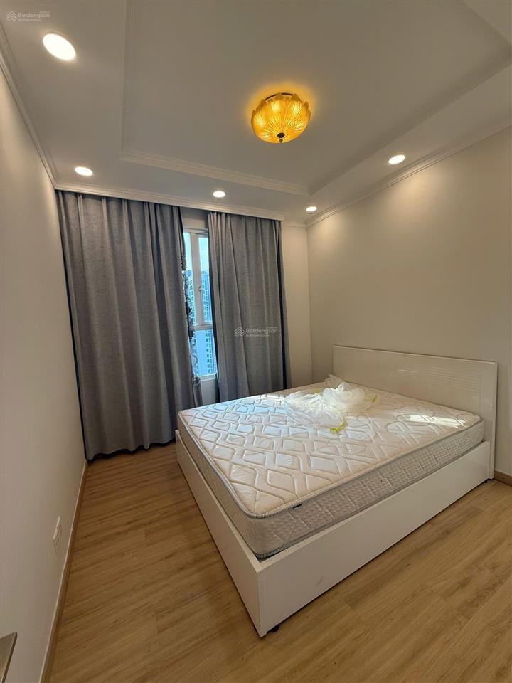 Cho thuê căn hộ 3pn vista verde 133m² full nội thất  nhà mới sơn sửa đẹp  giá 33 triệu
