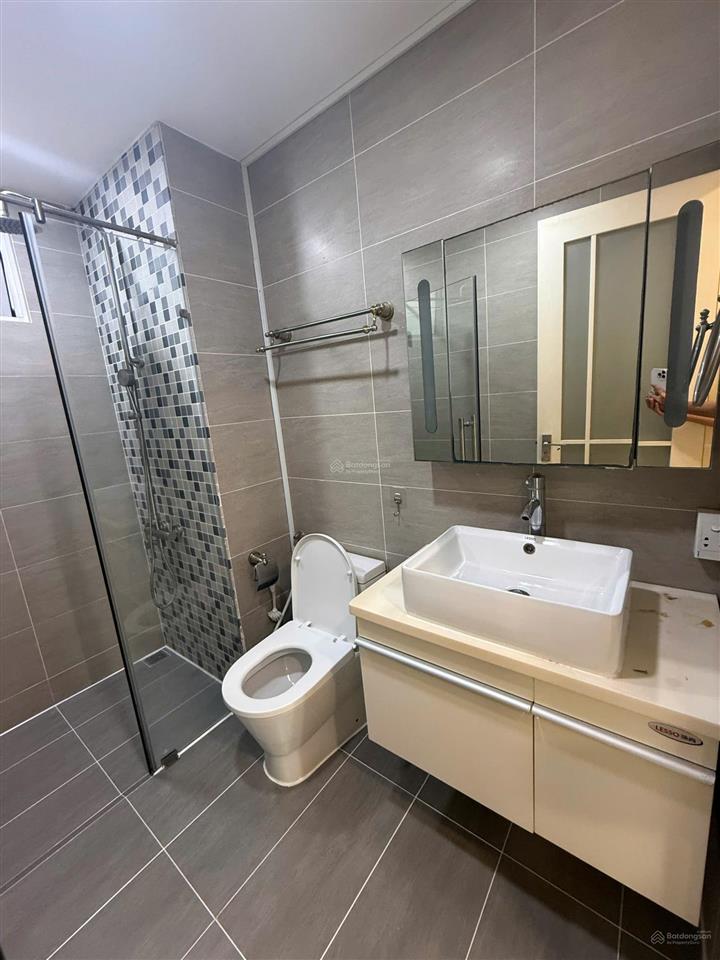 Cho thuê căn hộ 3pn vista verde 133m² full nội thất  nhà mới sơn sửa đẹp  giá 33 triệu