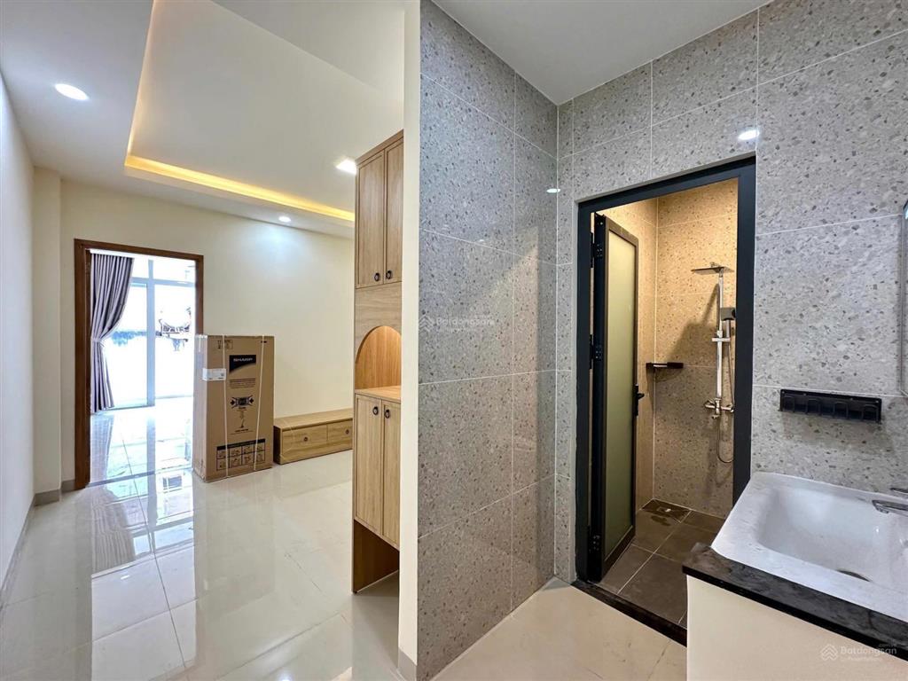 Cho thuê căn hộ dịch vụ 1pn 1pk full tiện nghi mới 100% ngay cv lê thị riêng  cmt8 giáp q10 q3