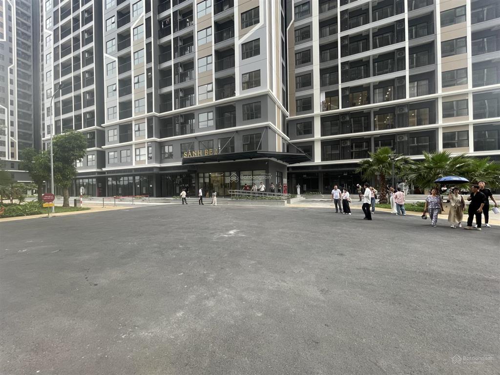 Bán shop chân đế chung cư sẵn dòng tiền thuê 40tr/th, 9,3 tỷ