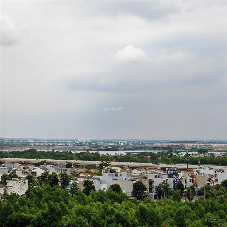 Bán căn hộ 2pn + 69m2 giá 3.350 tỷ view thoáng đẹp tại the origami  vinhomes grand park q9