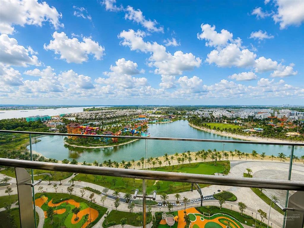 Bán căn 3pn beverly 9,7 tỷ all in, 101m2, view trực diện công viên vinhomes grand park ,tầng trung
