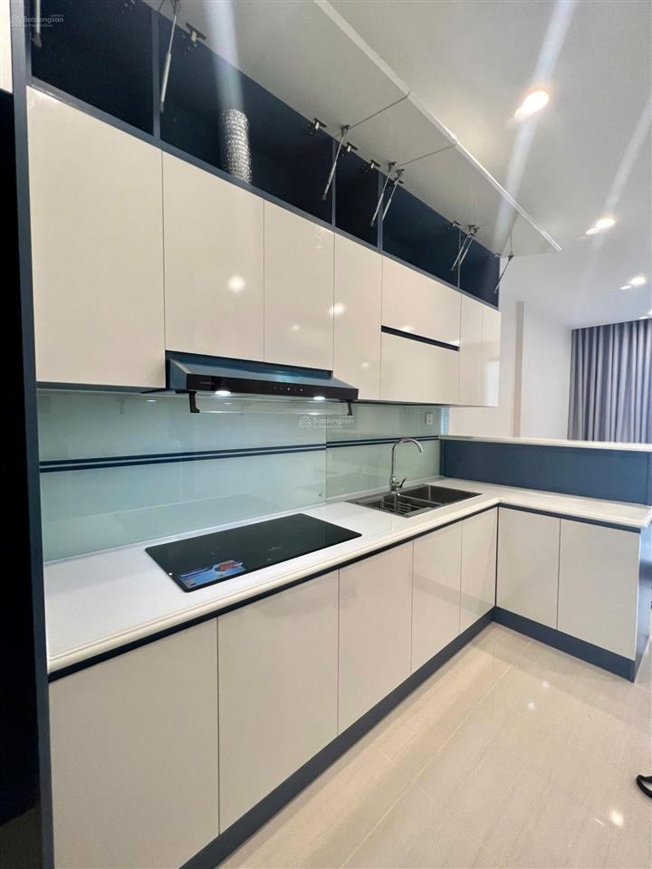 Bán gấp căn hộ 2pn2wc giá 2.75 tỷ 59m2 tại the origami vinhomes grand park quận 9, tp. hcm