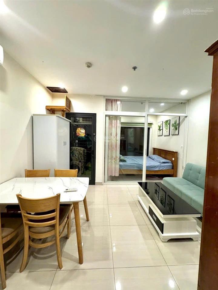Hot! cho thuê studio 5,5tr full nội thất tại vinhomes grand park, 5,5 triệu