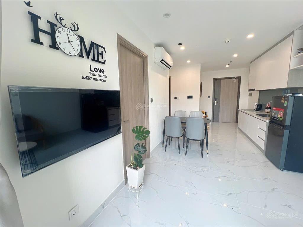 Gấp lắm cho thuê bs16 2pn 10,5tr full nội thất tầng trung, view pháo hoa, hướng mát chỉ việc ở