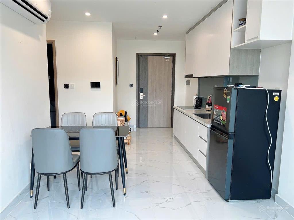 Gấp lắm cho thuê bs16 2pn 10,5tr full nội thất tầng trung, view pháo hoa, hướng mát chỉ việc ở