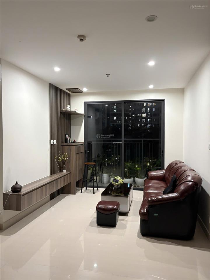 Bán gấp 2pn 2.430 tỷ full nội thất vinhomes grand park, view mát